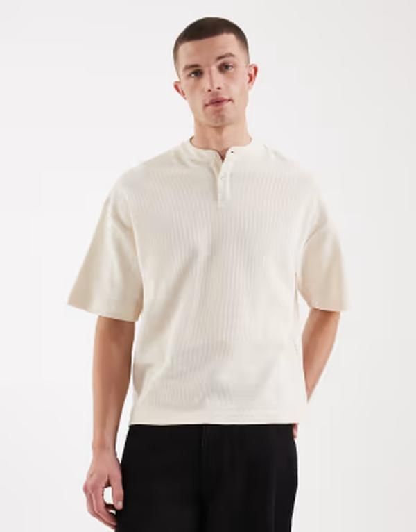 エイソス メンズ トップス Tシャツ ヘンリーネック ニット ASOS DESIGN oversized boxy tshirt withenley neck in cream waffle knit Coconut milk クリーム