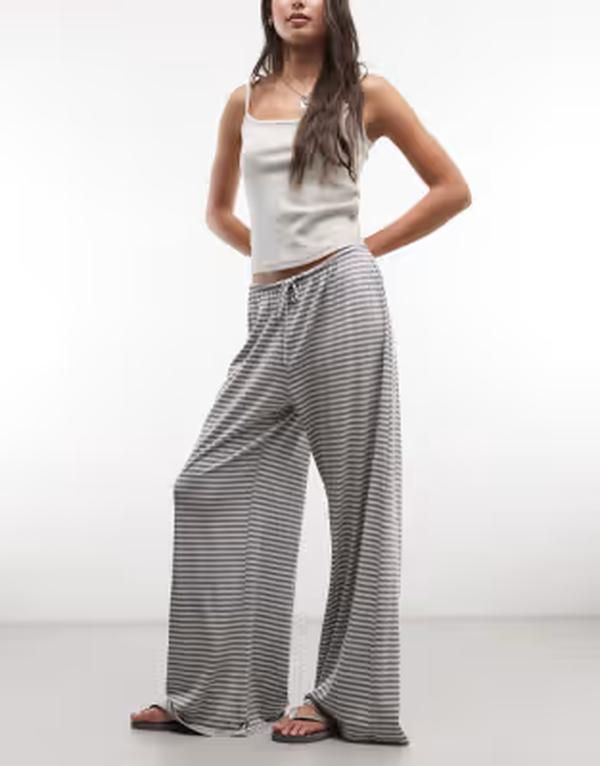 ウィークデイ レディース ボトムス カジュアルパンツ ワイドレッグ ドレープ Weekday wide leg drape pants in heathered gray stripes Gray stripe グレー