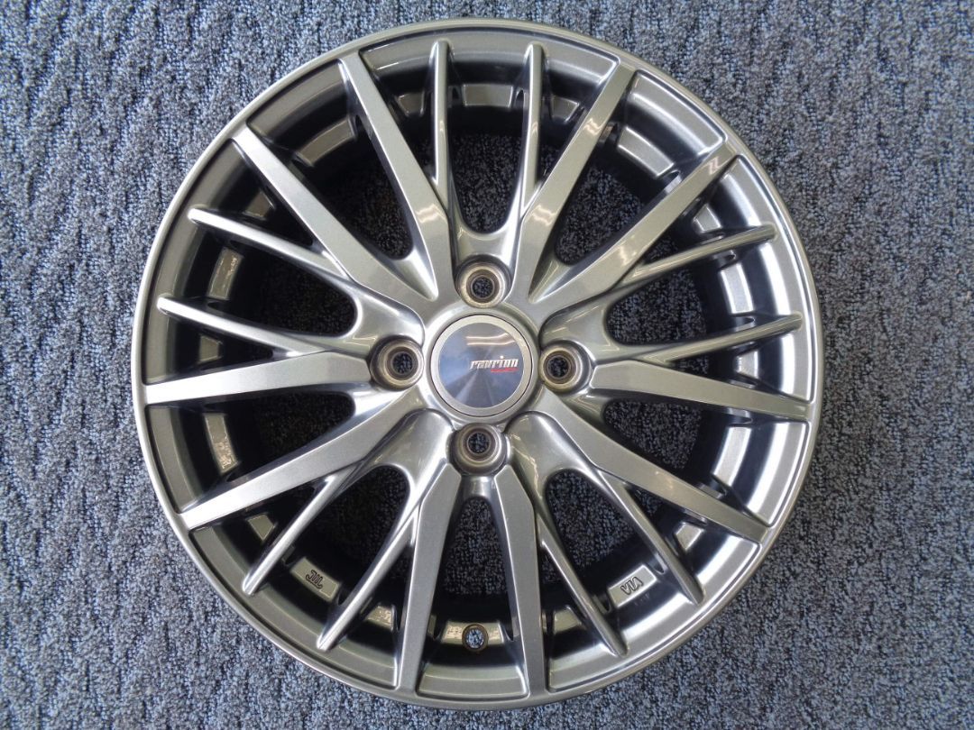 5.5J-15インチ 4H100 +42 ラブリオン RM01 中古 アルミ ホイール 4本 