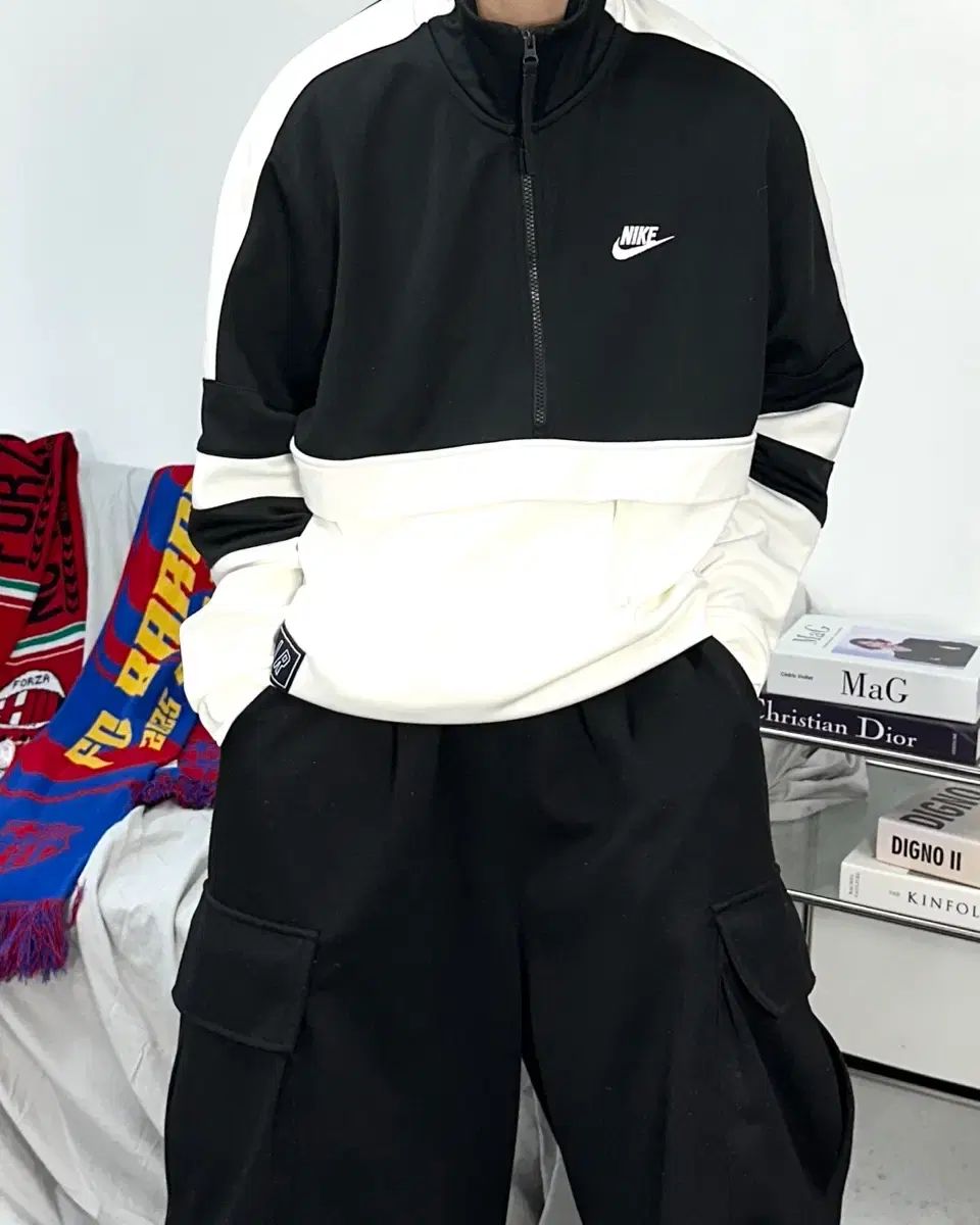 ナイキ エア ジョーダン1 トラックジャージ Anorak（アノラック） L