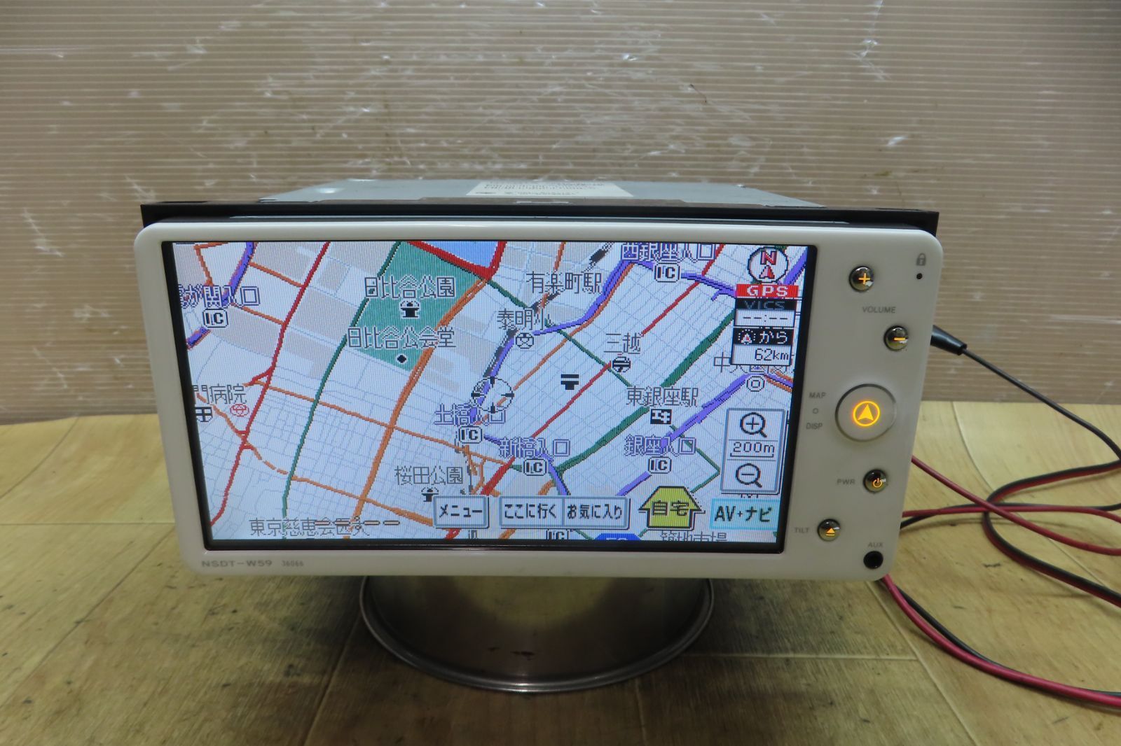 動作保証付★F6421/トヨタ純正　NSDT-W59　SDナビ　地図2016年　地デジTVワンセグ内蔵　Bluetooth内蔵　CD DVD再生OK　本体のみ