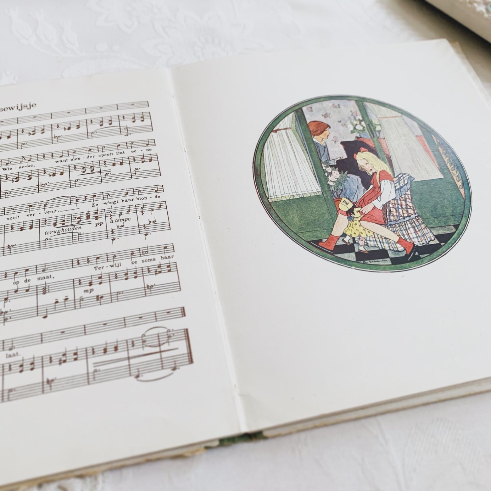 1917(初版?)-1920s Rie Cramer挿画の歌絵本 アンティーク楽譜絵本 1917(初版?)-1920s Rie Cramer挿画の歌絵本 アンティーク楽譜絵本