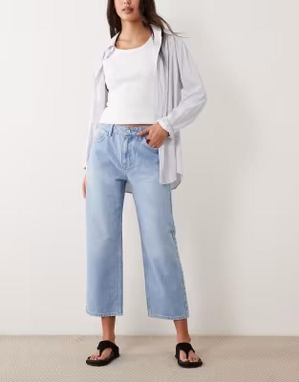 エイソス レディース ボトムス デニムパンツ クロップド ジーンズ ASOS DESIGN cropped straight jeans in bleach wash Bleach