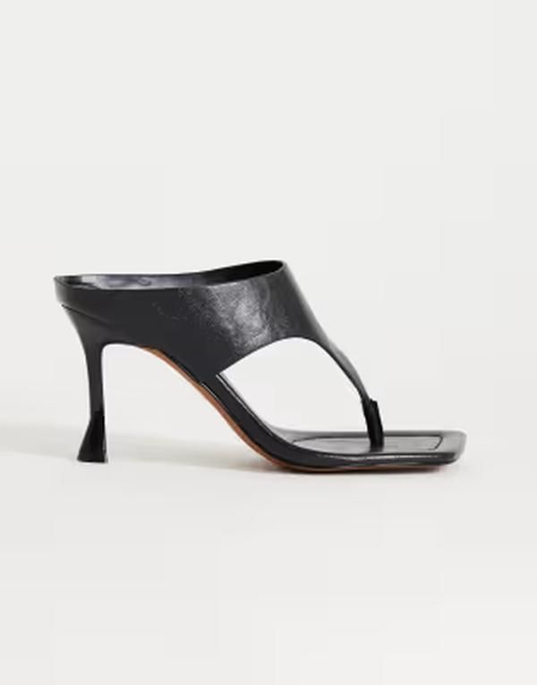 トップショップ レディース シューズ サンダル ヒール Topshop Elodie flip flop heeled mules Black ブラック
