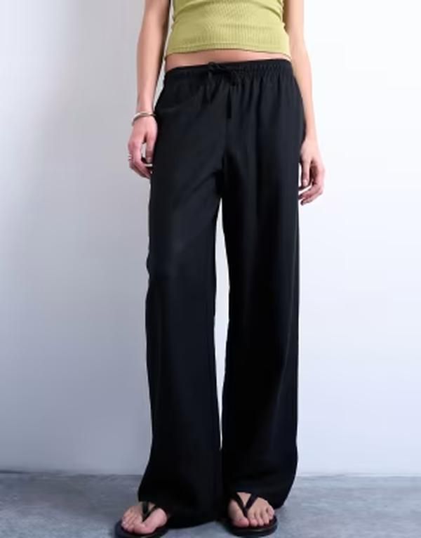 トップショップ レディース ボトムス カジュアルパンツ ストレート リネン Topshop linen blend straight leg pants with deep cuffs black ブラック