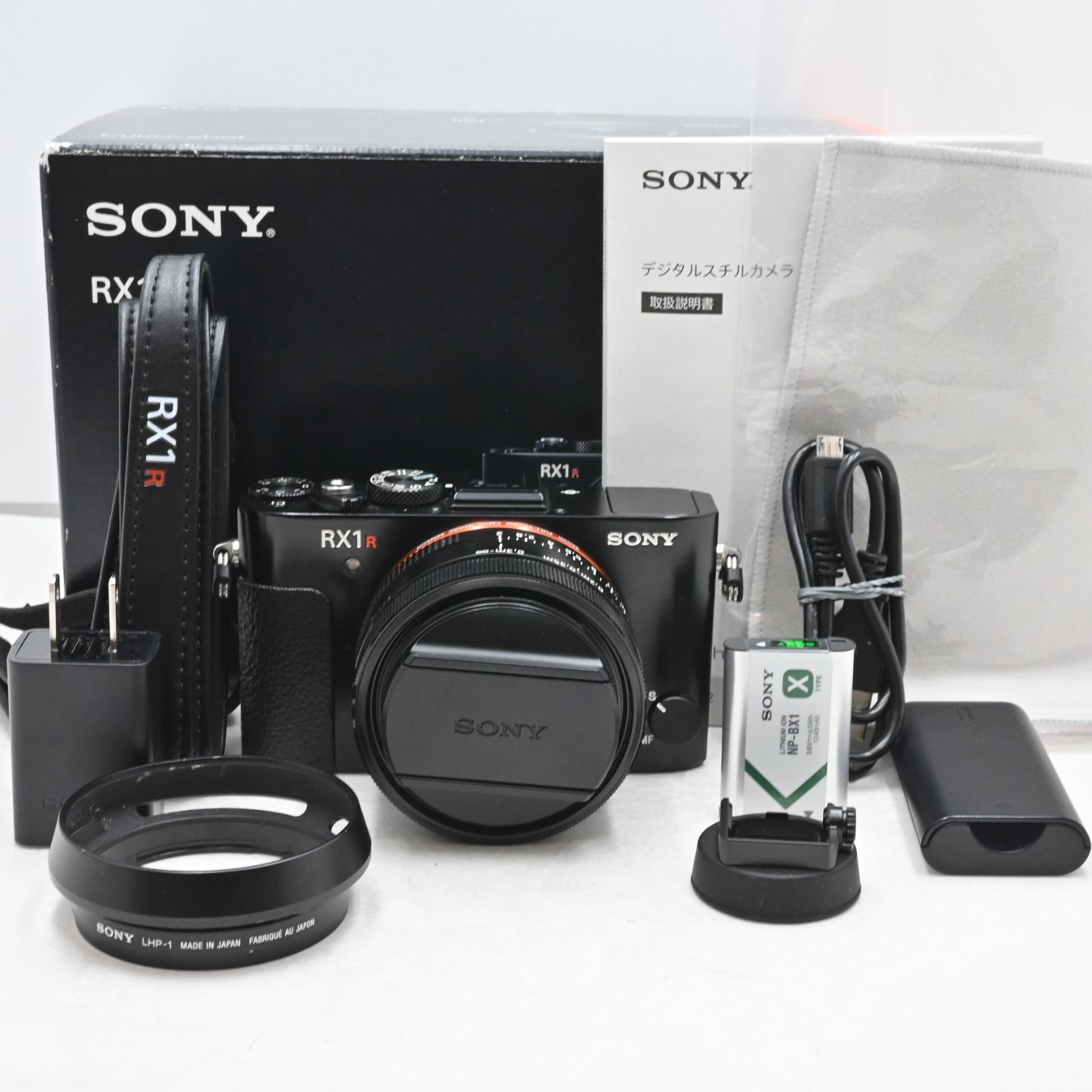 美品★★★SONY デジタルカメラ Cyber-shot RX1RM2