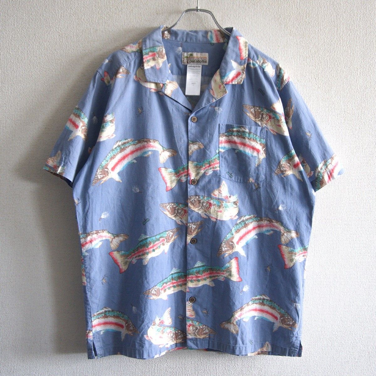 【美品】PATAGONIA【52573SP15 / ニジマス アロハシャツ】XS pataloha パタロハ パタゴニア 26050347
