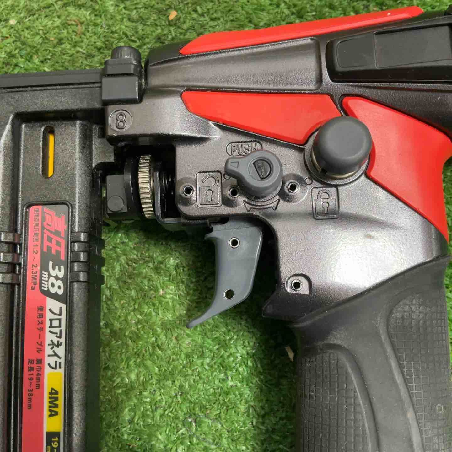 ★マックス(MAX) 高圧フロアタッカー HA-38F4(D)【草加店】