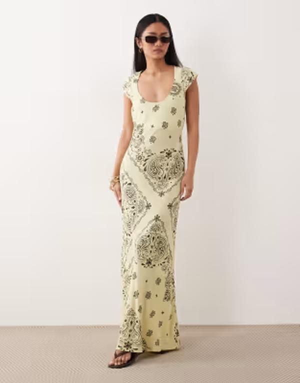 エイソス レディース トップス ワンピース プリント マキシ ASOS DESIGN scoop neck bias cut maxi dress in yellow bandana print Yellow print イエロー