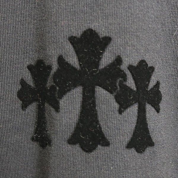 CHROME HEARTS 銀座店 クロムハーツ 新品 レディース 3セメタリークロス CHロゴ ロンT 長袖 size:S 黒 【30753】 CHROME HEARTS 銀座店 クロムハーツ 新品 レディース 3セメタリークロス CHロゴ ロンT 長袖 size:S 黒 【30753】