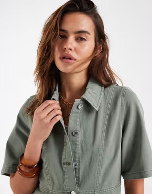 ヴェロモーダ レディース トップス ワンピース ミニ デニム Vero Moda button front fit and flare denimini dress in laurel green washed Laurel Wreath デニム