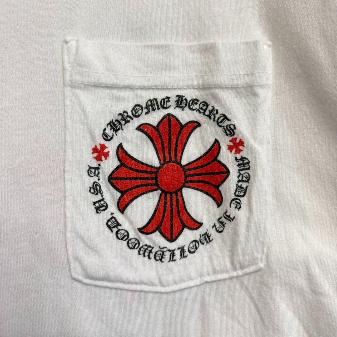 CHROME HEARTS made in Hollywood CH Plus クロムハーツ メイドインハリウッド CHプラス 白 ホワイト 赤 レッド 半袖 Tシャツ トップス メンズ レディース Lサイズ 美品 2447 CHROME HEARTS made in Hollywood CH Plus クロムハーツ メイドインハリウッド CHプラス 白 ホワイト 赤 レッド 半袖 Tシャツ トップス メンズ レディース Lサイズ 美品 2447