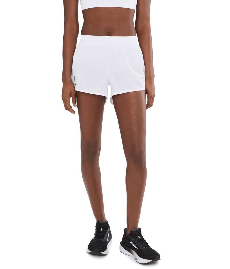 ブルックス レディース ボトムス ハーフパンツ・ショーツ ショートパンツ Brooks Dashorts White ホワイト