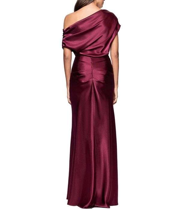 ベッツィアンドアダム レディース トップス ワンピース プチ ギャザー Betsy Adam Petite Size OffTheShoulder Charmeuse Drop Neck Ruched Long Dress Burgundy バーガンディ ベッツィアンドアダム レディース トップス ワンピース プチ ギャザー Betsy Adam Petite Size OffTheShoulder Charmeuse Drop Neck Ruched Long Dress Burgundy バーガンディ