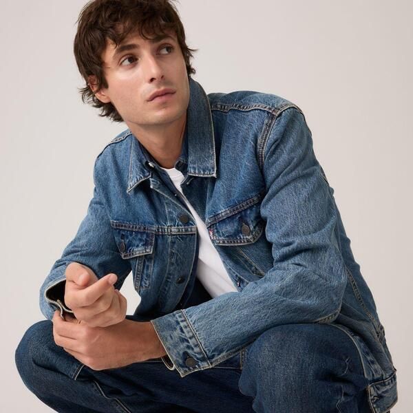 リーバイス メンズ アウター ジャケット・ブルゾン コットン デニム Levis Mens Trucker Cotton Long Sleeve Denim Jacket Washed Away デニム リーバイス メンズ アウター ジャケット・ブルゾン コットン デニム Levis Mens Trucker Cotton Long Sleeve Denim Jacket Washed Away デニム