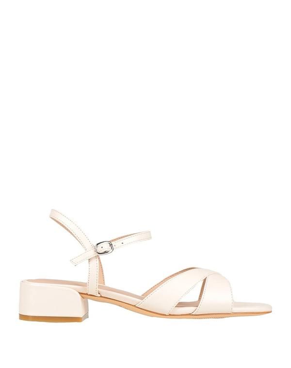 【送料無料】 スチュアート ワイツマン レディース サンダル シューズ サンダル Off White