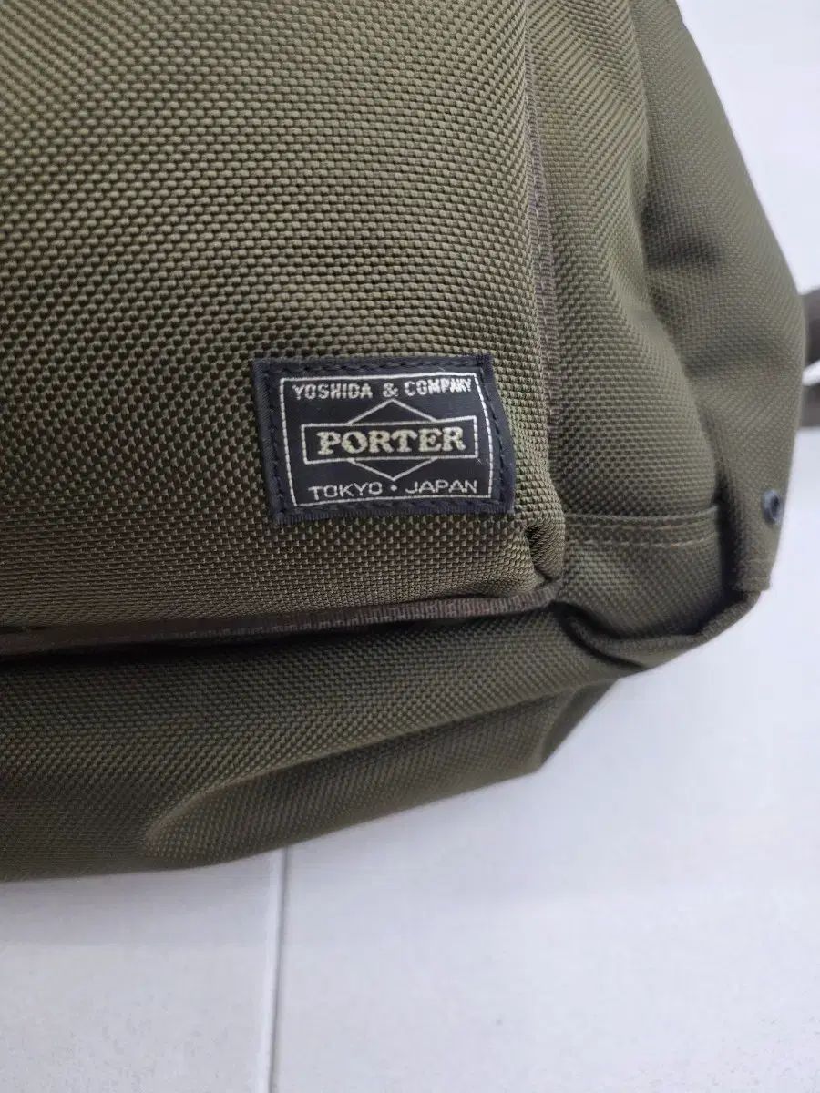 Porter ポーター エクスプローラー デイパック large (ラージ) セージ グリーン