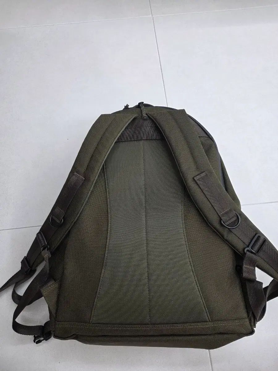 Porter ポーター エクスプローラー デイパック large (ラージ) セージ グリーン