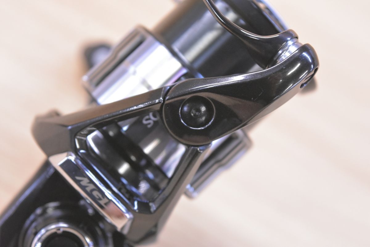 シマノ 23 ヴァンキッシュ 2500S SHIMANO Vanquish スピニングリール ブラックバス エギング ライトゲーム トラウト等に シマノ 23 ヴァンキッシュ 2500S SHIMANO Vanquish スピニングリール ブラックバス エギング ライトゲーム トラウト等に