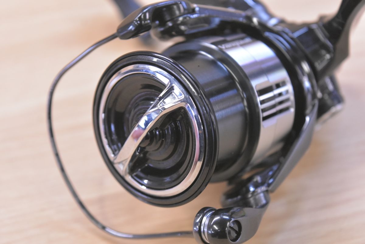 シマノ 23 ヴァンキッシュ 2500S SHIMANO Vanquish スピニングリール ブラックバス エギング ライトゲーム トラウト等に シマノ 23 ヴァンキッシュ 2500S SHIMANO Vanquish スピニングリール ブラックバス エギング ライトゲーム トラウト等に