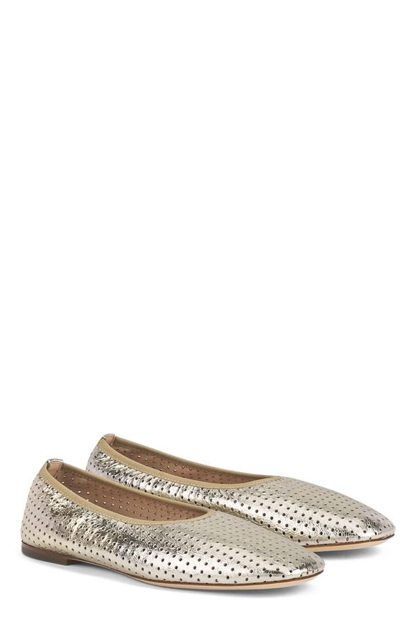 エージーエル レディース シューズ サンダル AGLucy Perforated Ballet Flat Platinum Leather エージーエル レディース シューズ サンダル AGLucy Perforated Ballet Flat Platinum Leather