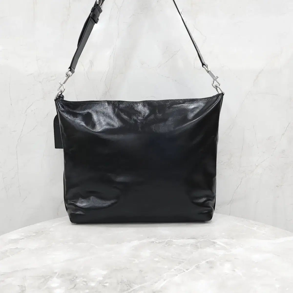 ルイヴィトン 배가본드 HOBO BAG クロスバック M13986