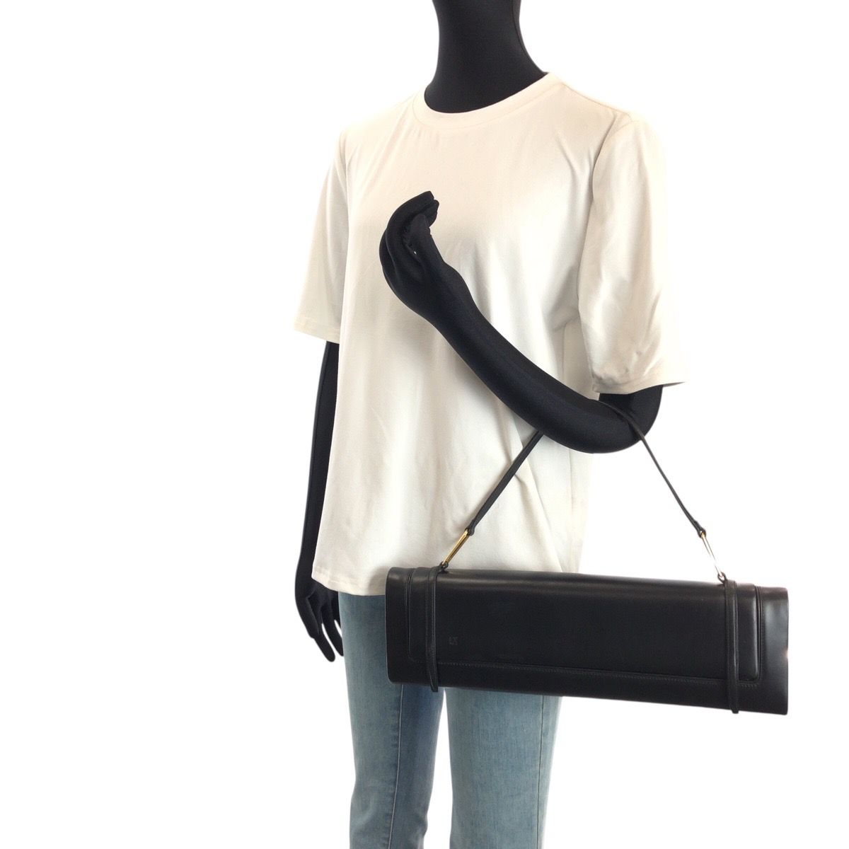 美品 LOEWE ロエベ アナグラム ブラック 黒 ゴールド金具 レザー