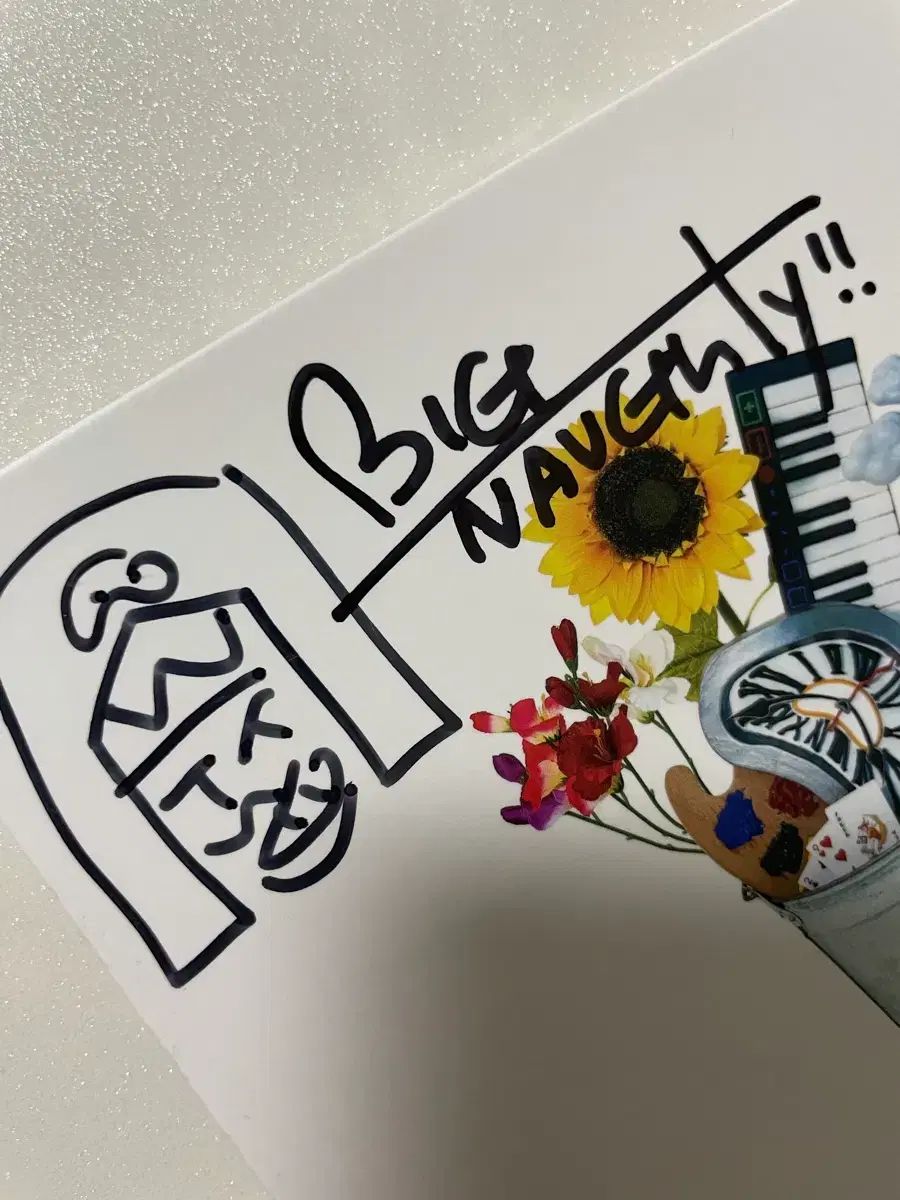 BIG Naughty GIRIBOY（ギリボイ）バケットリスト サイン入り アルバム