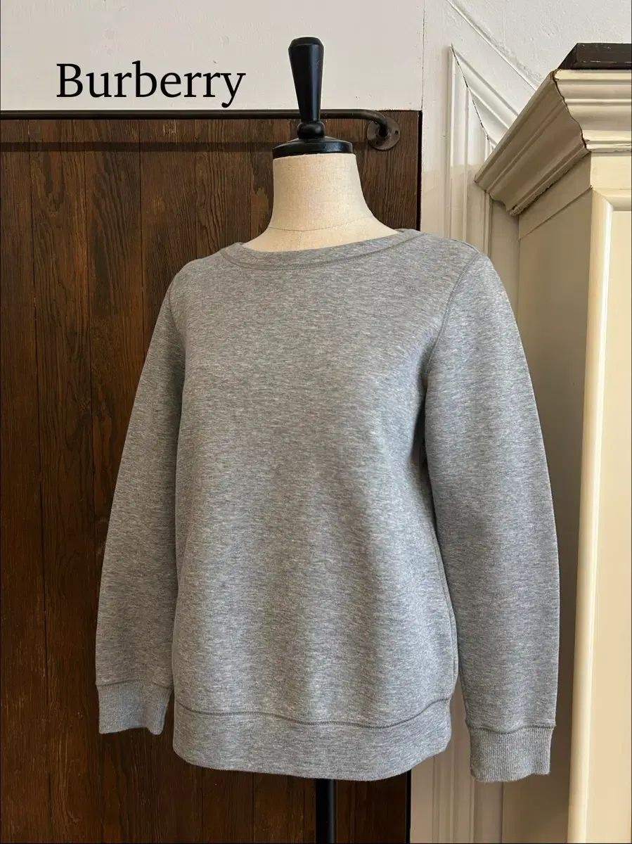 バーバリー 正規品 グレー スウェット