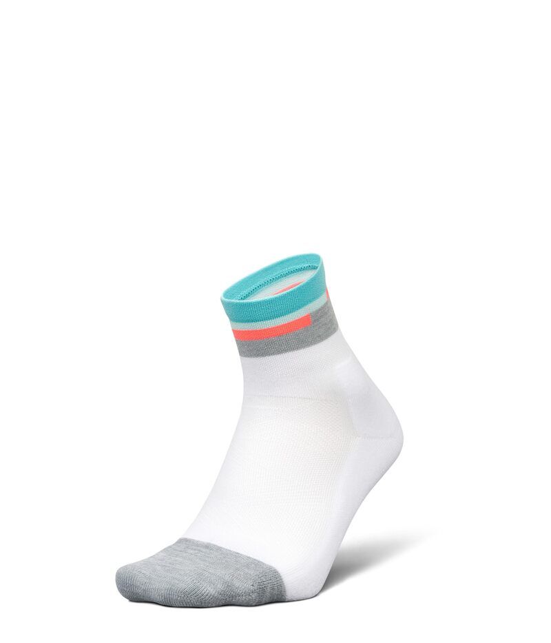 フィーチャー メンズ アンダーウェア 靴下 Feetures Elite Light Cushion Quarter Aquatic White ホワイト