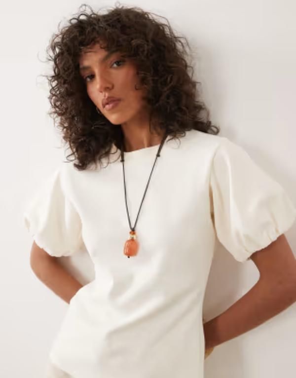エイソス レディース トップス Tシャツ ウエストマーク ASOS DESIGN interlock cinched waist puff sleeve top in cream クリーム