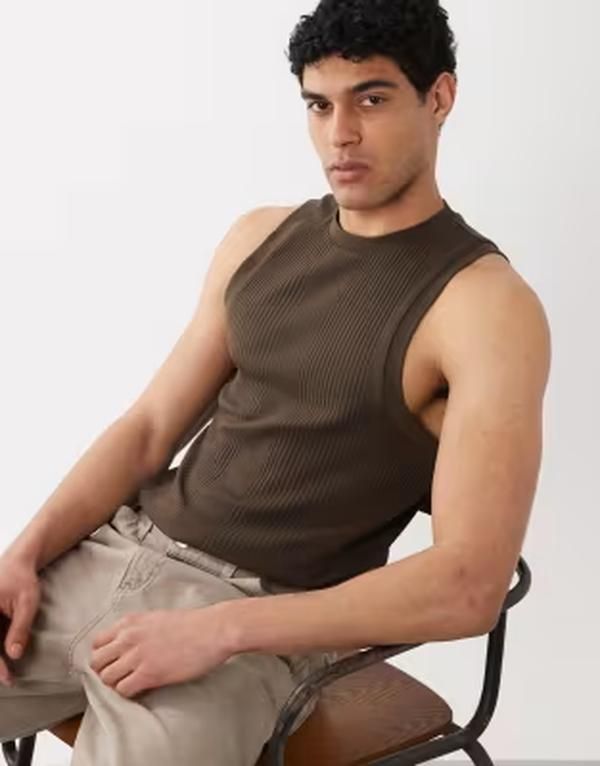 エイソス メンズ トップス ベスト クルーネック ASOS DESIGN muscle fit smart rib tank with crew neck in dark Demitasse ブラウン