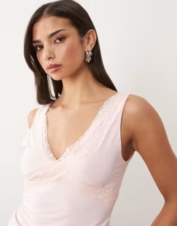 ファッションキラ レディース トップス シャツ Vネック レーストリム レース Fashionkilla exclusive double sculpted slinky lace trim v neck tank top in baby pink ピンク