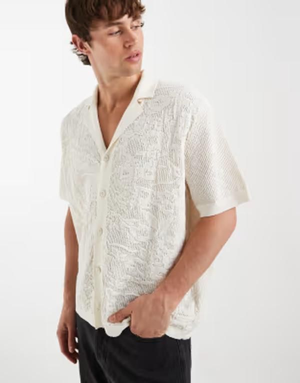 エイソス メンズ トップス ポロシャツ ボタンダウン フラワー柄 ダウン ニット フラワー ASOS DESIGN relaxed knit button down polo shirt in floral textureCRU エクリュ