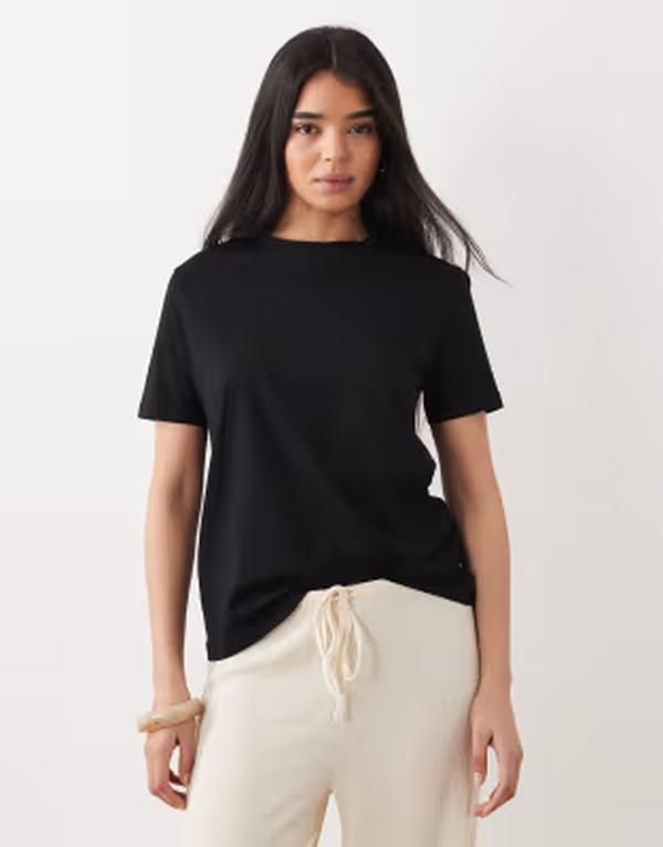 マンゴ レディース トップス Tシャツ Mango round neck tshirt Black ブラック