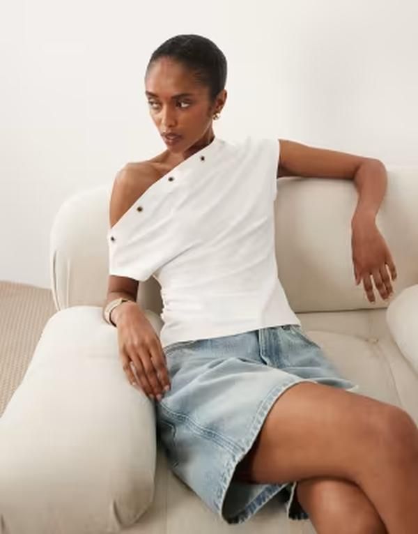 エイソス レディース トップス Tシャツ ASOS DESIGN eyelet detail off the shoulder top WHITE ホワイト
