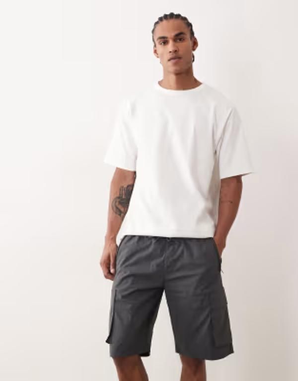 ジャック アンド ジョーンズ メンズ ボトムス ハーフパンツ・ショーツ ショートパンツ Jack Jones technical cargo shorts in dark Asphalt グレー