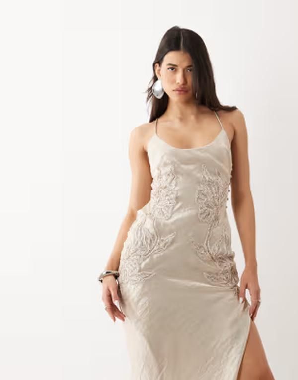 エイソス レディース トップス ワンピース フラワー柄 ミディ サテン フラワー ASOS DESIGN crinkle satin scoop neck camidi dress with floral embellishment SILVER シルバー