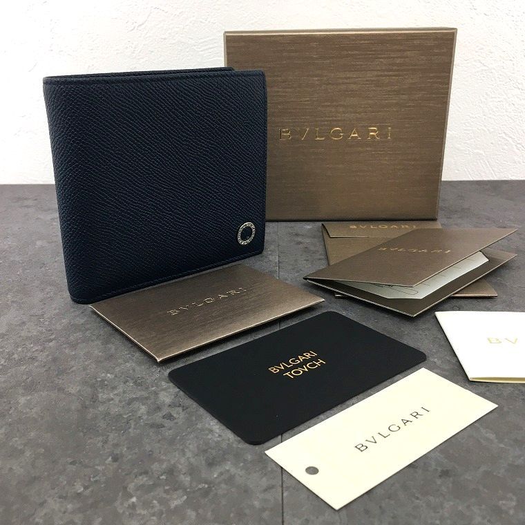送料込み！ 極美品 BVLGARI 二つ折り財布 ブルガリブルガリ レザー 箱付き ☆プレゼントにも☆ 118