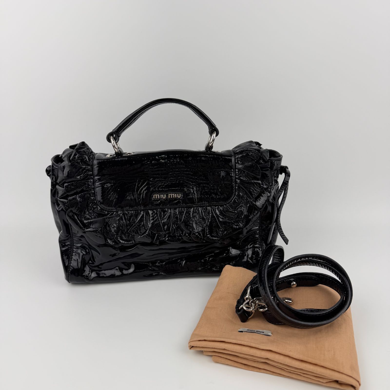 中古】MIU MIU ミュウミュウ ハンドバッグ ショルダーバッグ ブラック
