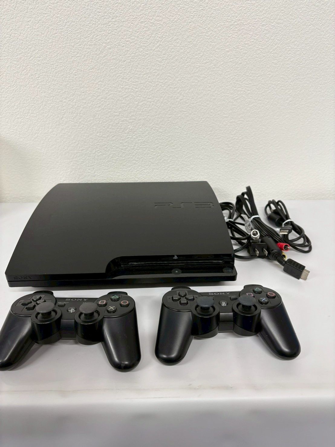 ソニー SONY PlayStation3 PS3 スリム CECH-3000A 本体 デュアルショック3 コントローラー2個 ケーブル付き セット