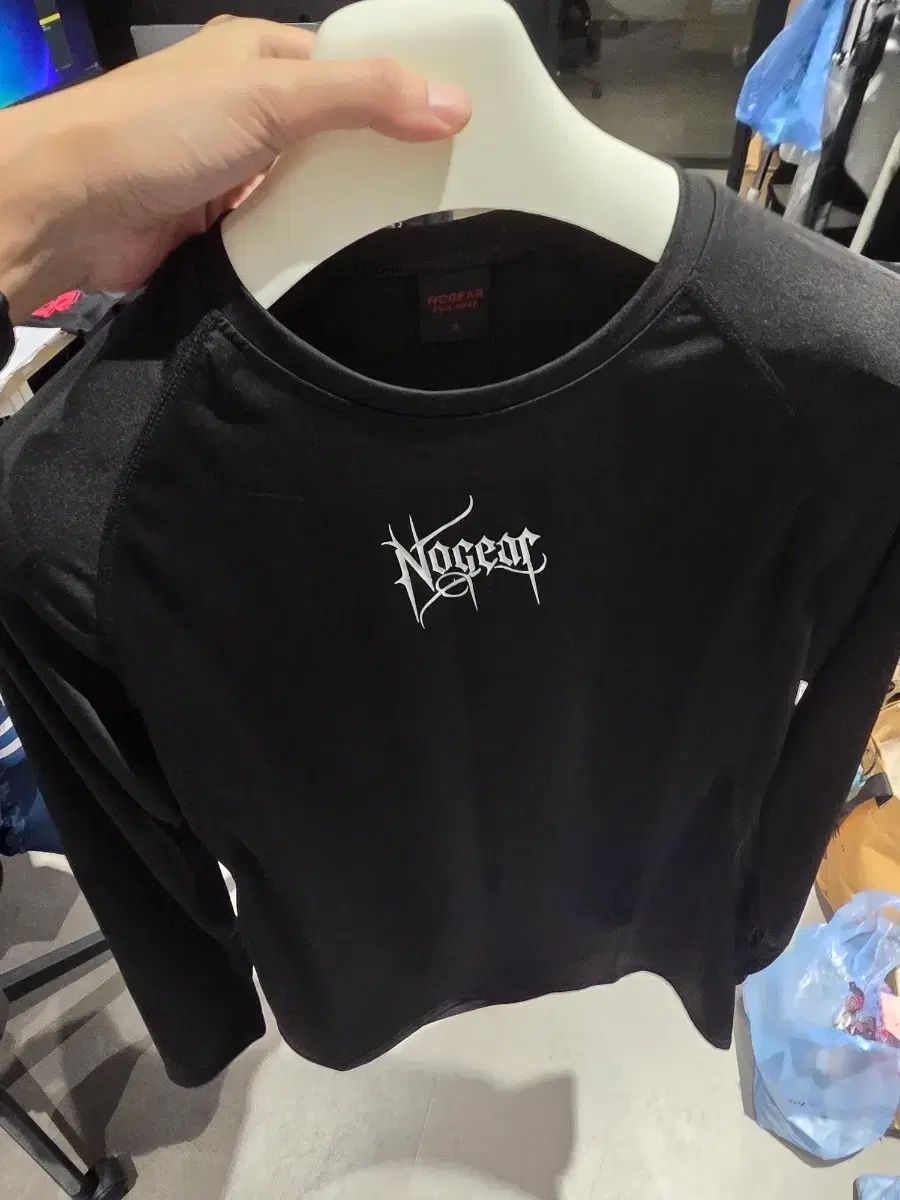 ノーギア ロングスリーブ コンプレッション 4サイズ 新品