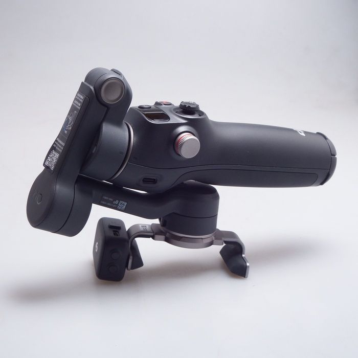 DJI) DJI OSMO MOBILE 8 【公式通販】