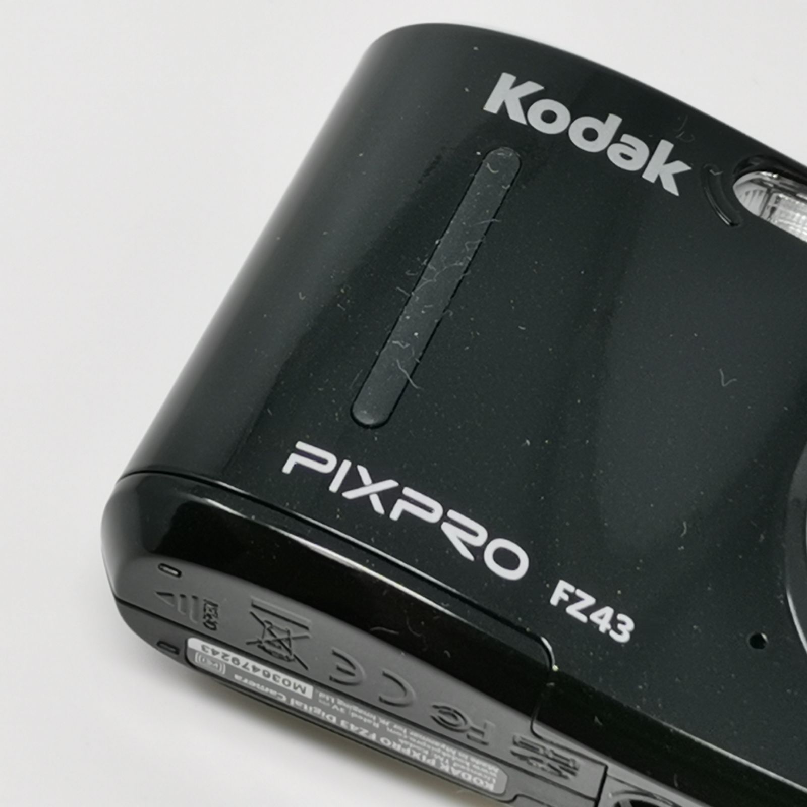 KODAK PIXPRO FZ43 カメラ コンデジ 電池式 動作確認済み SDカードなし