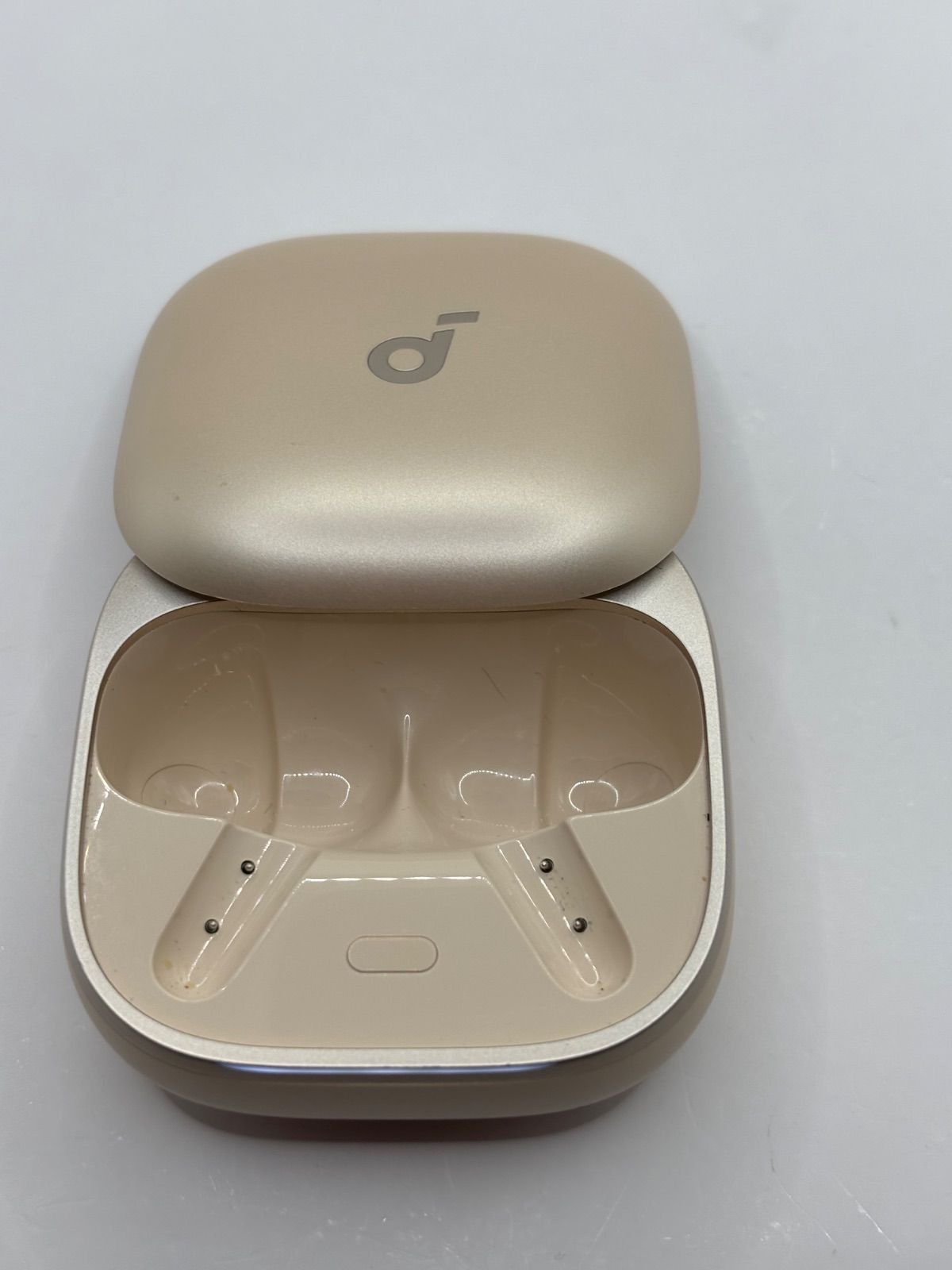 Anker Soundcore Liberty 5 ケースのみ　ゴールド　　アンカー　サウンドコア