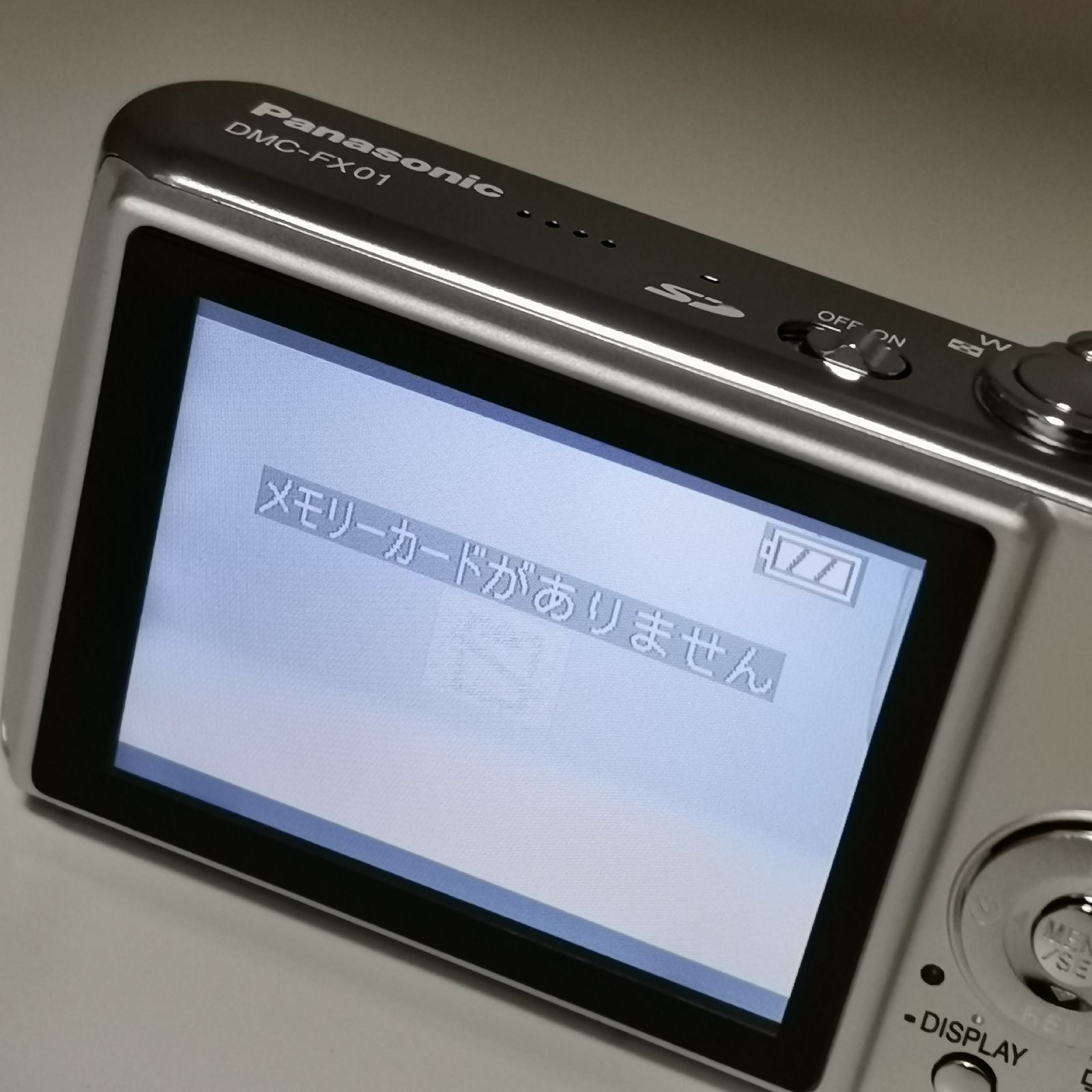 Panasonic LUMIX DMC-FX01 カメラ コンデジ 動作確認済み シルバー SD