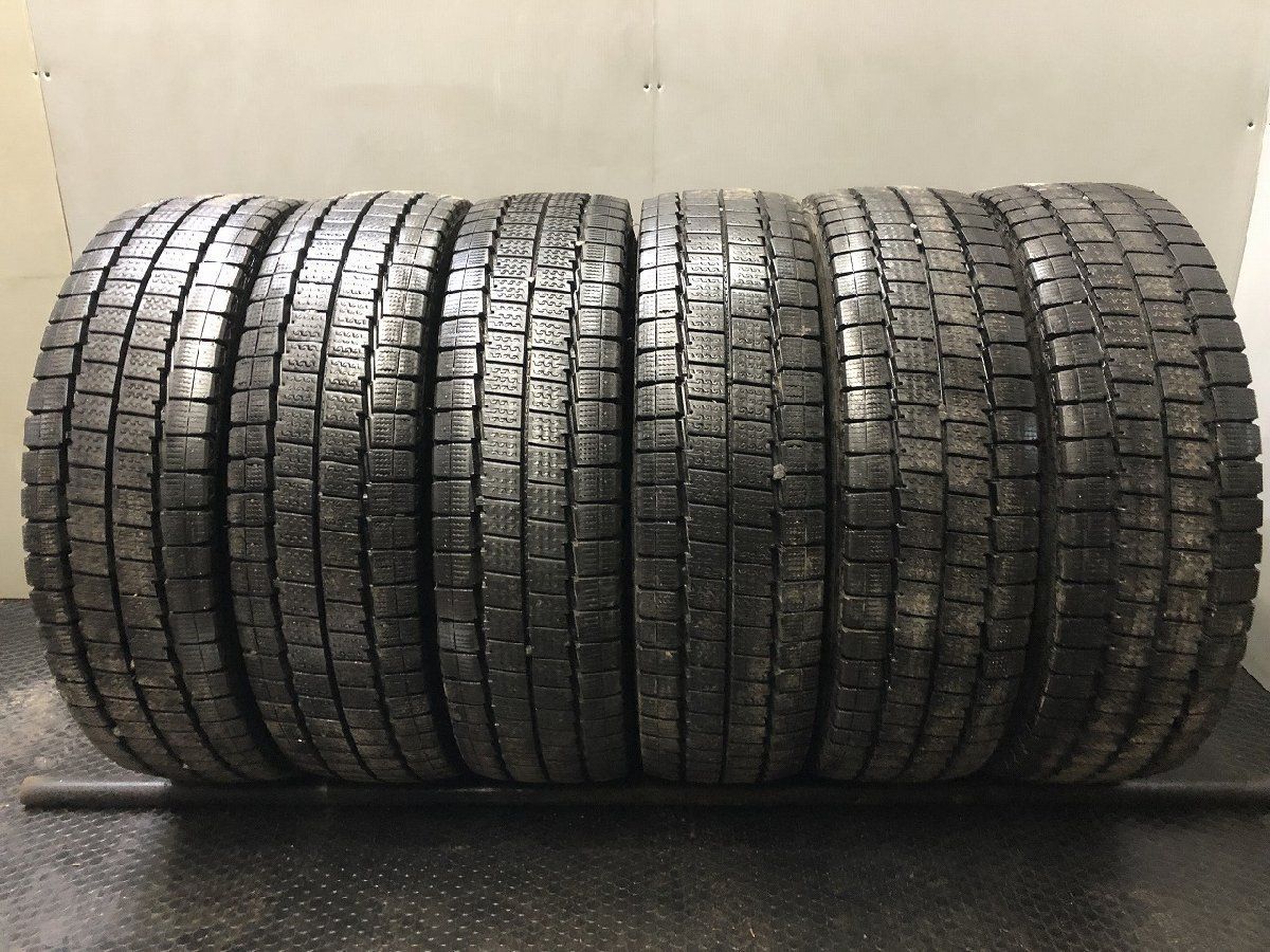 DUNLOP LV01 215/70R17.5 118/116N LT 17.5インチ ライトトラック用 スタッドレス 6本 24年製 バリ溝 キャンター コースター等　(KTS484)
