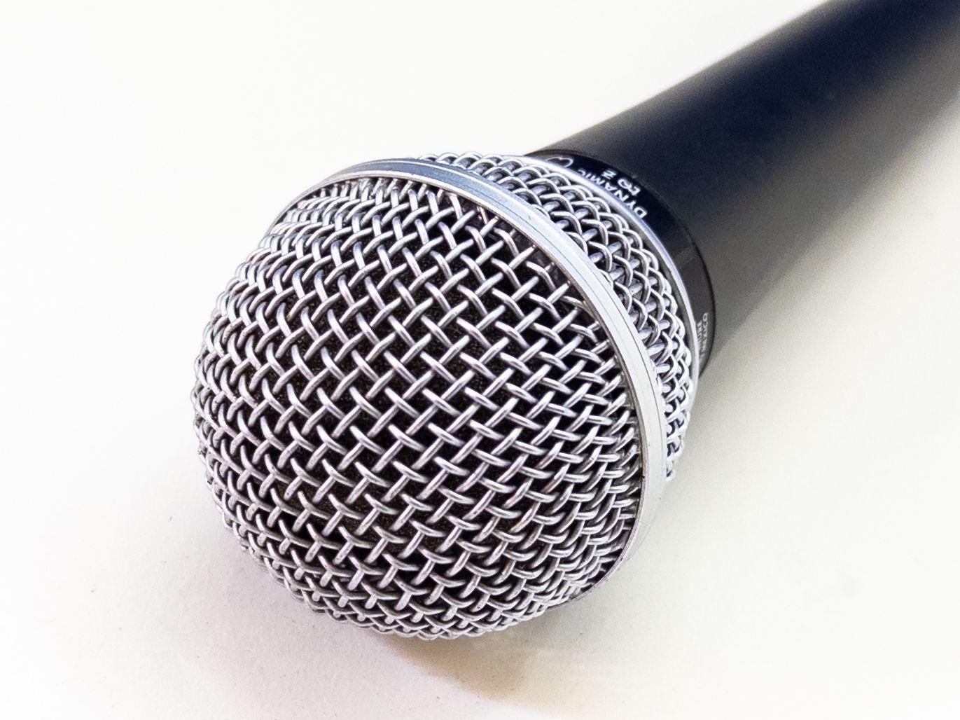ケーブル付き】SHURE SM48S ダイナミックマイク スイッチ付 ボーカル用