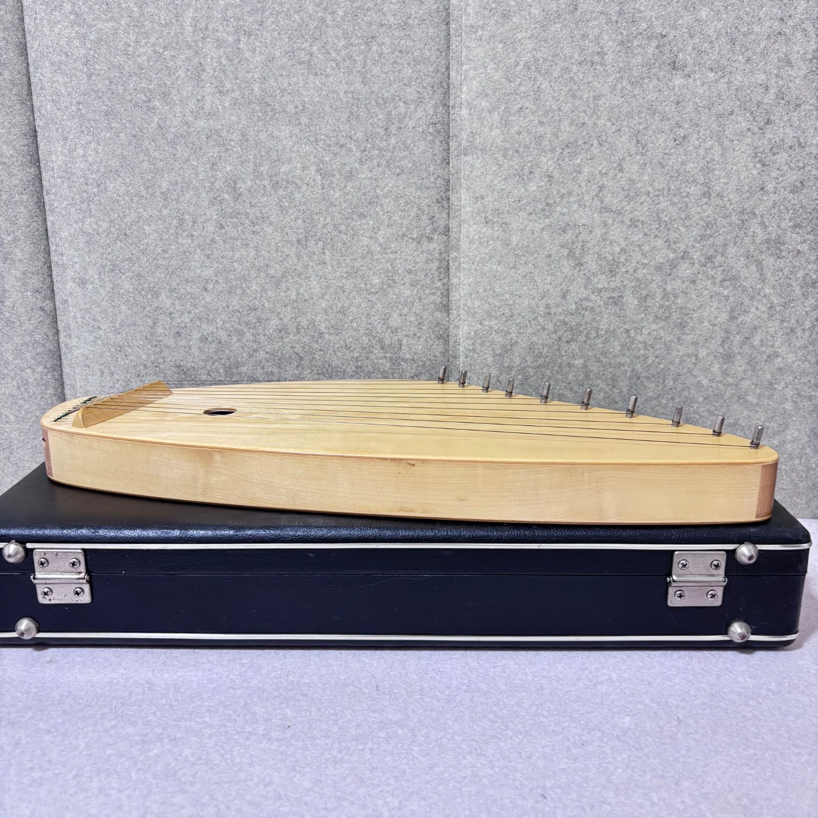 □ ハープ ライアー 10弦 W.LOTHAR GARTNER Flugel Kantele Model 1955