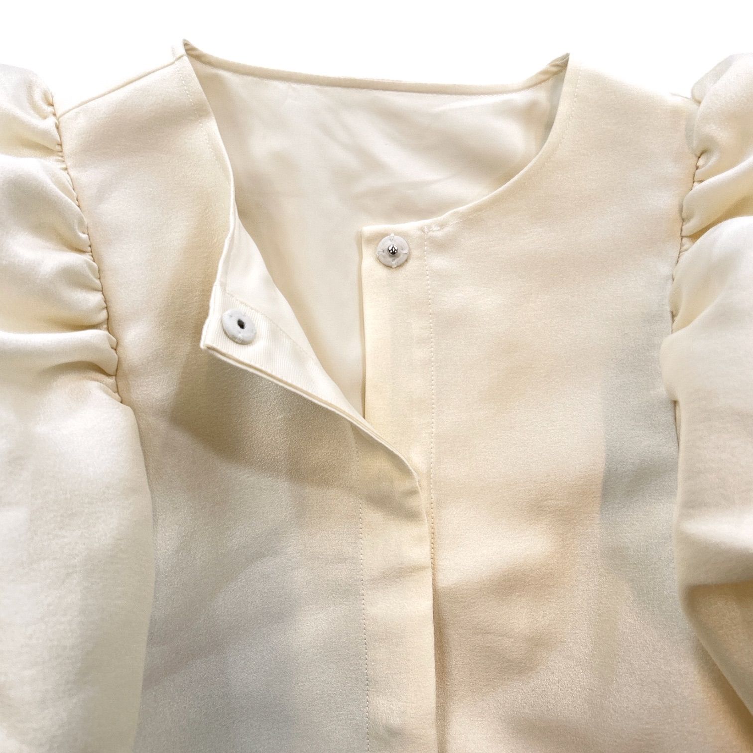 新品 未使用 タグ付き Mare マレ Soft Volume Puff Sleeve Blouse 